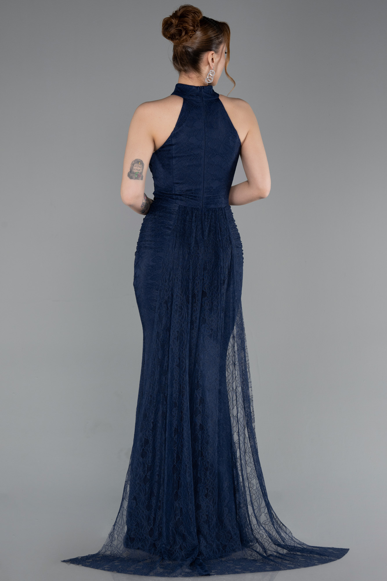 Halter Yaka Kuyruklu Uzun Dantel Abiye Elbise ABU6084 2