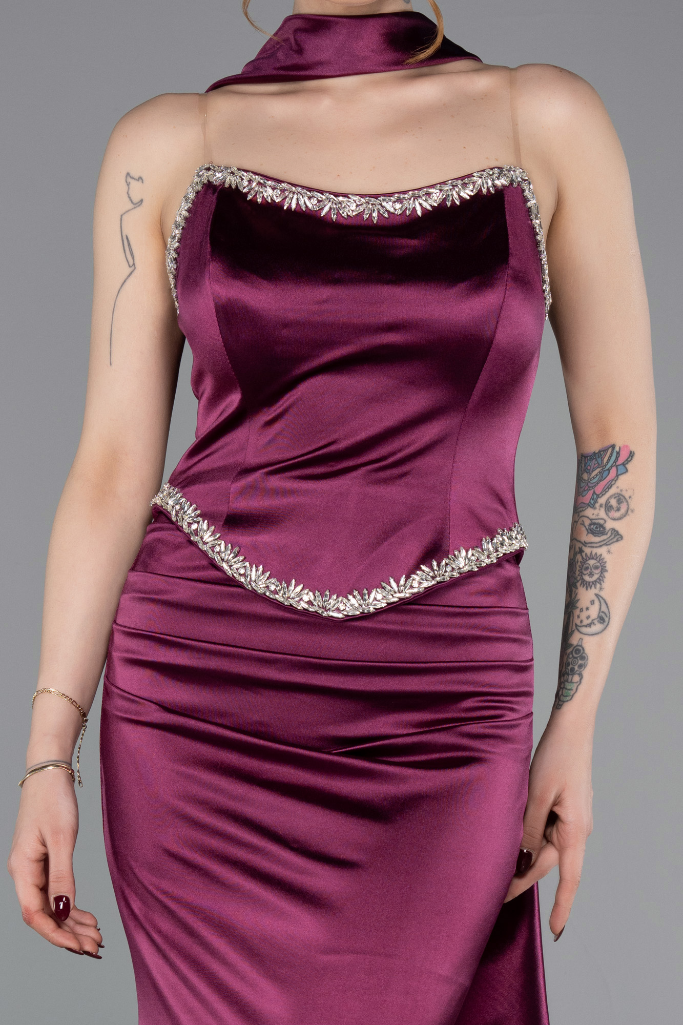 Taşlı Straplez Peplum Uzun Saten Mezuniyet Elbise ABU6079 3