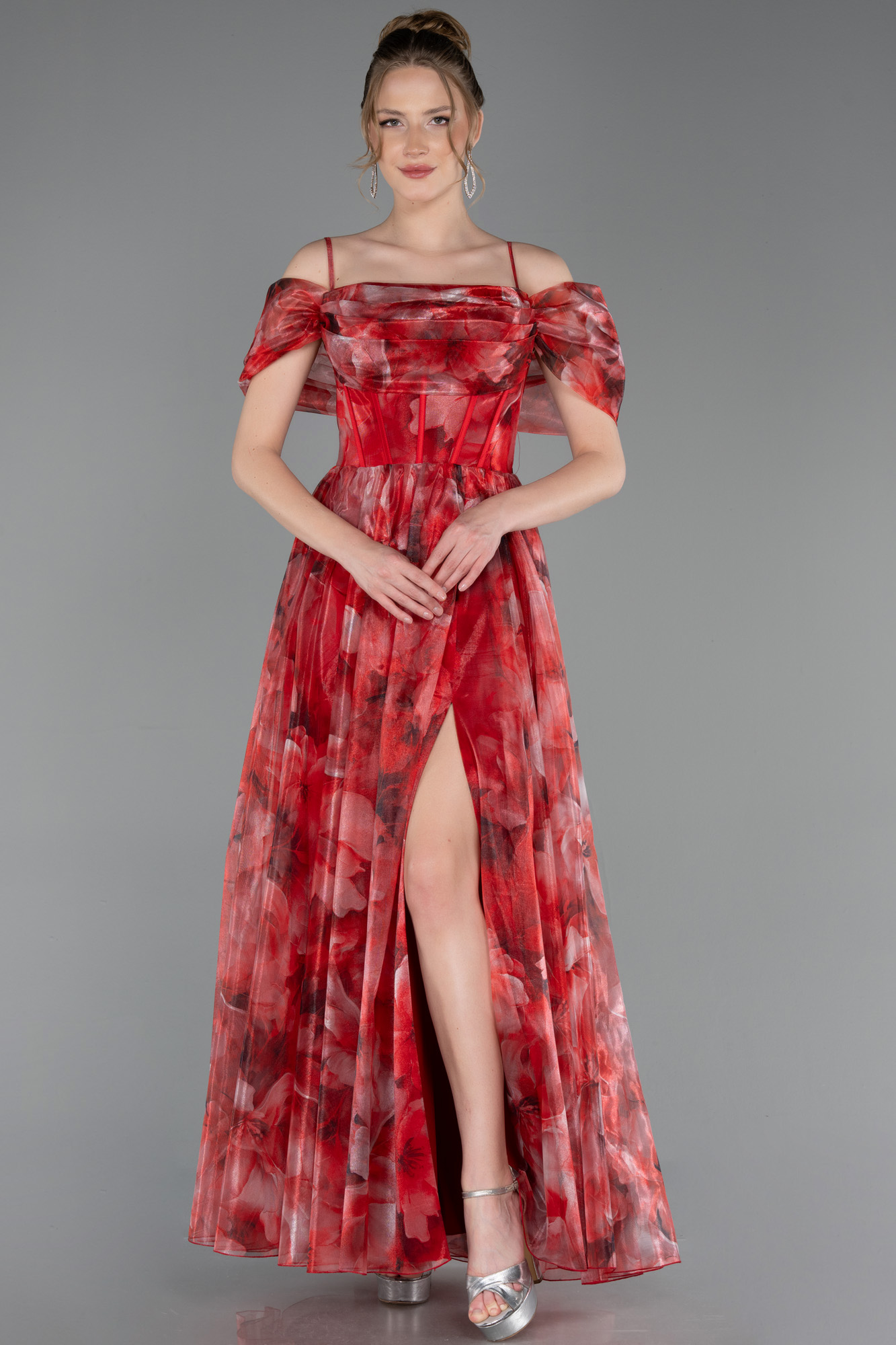 Kırmızı