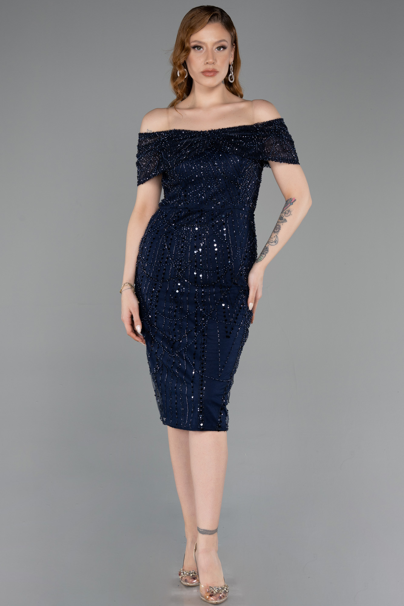 Kayık Yaka Midi Boncuklu Gece Elbisesi ABK2592 4
